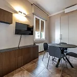 Yid Business Gate Vendégház Firenze