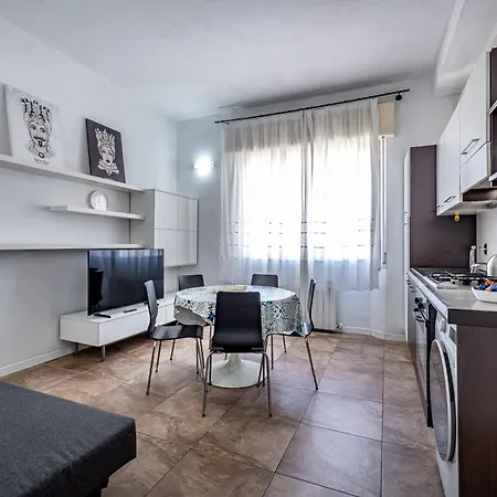 Yid Luxury Апартаменты