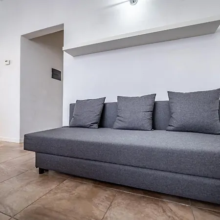 Yid Luxury Флоренция